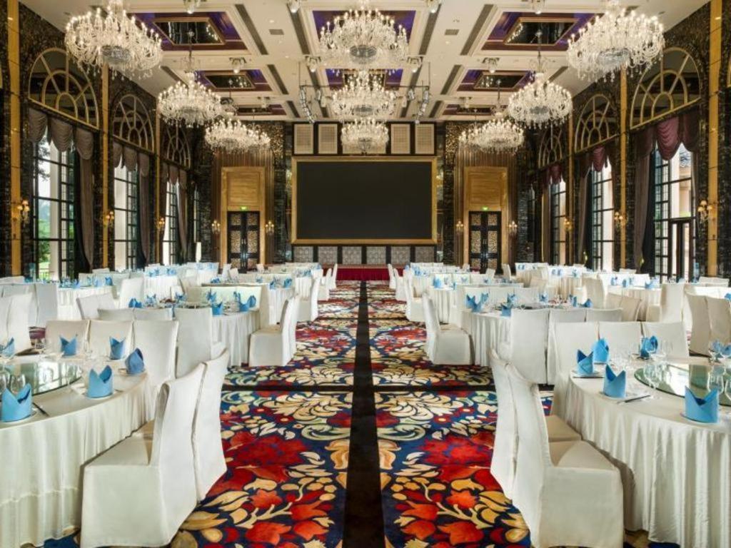 Chateau Starriver Guangzhou Peninsula Exterior foto